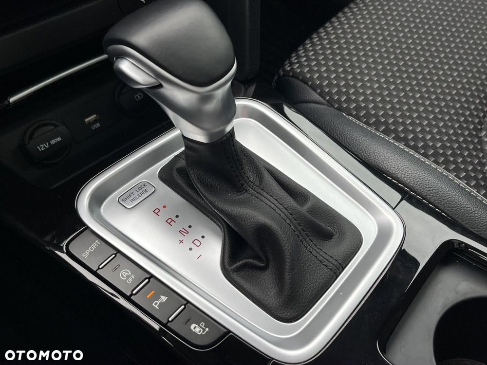 Kia XCeed 1.4 T-GDI L DCT - 28