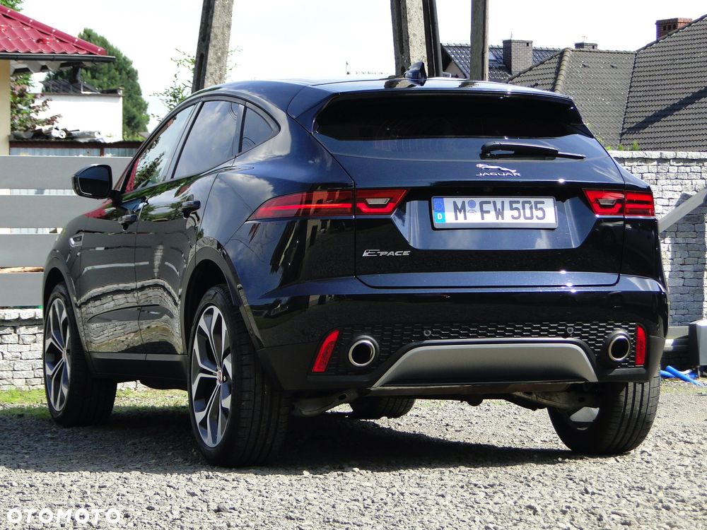 Jaguar E-Pace P250 AWD S - 8