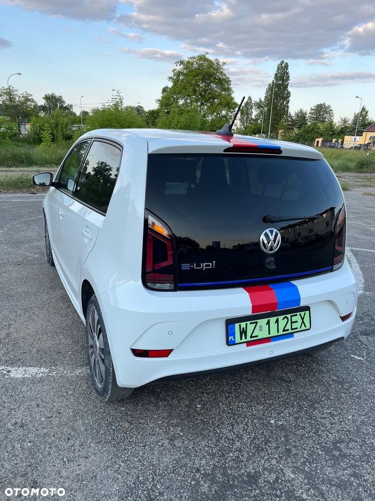 Volkswagen up! e-up - 7