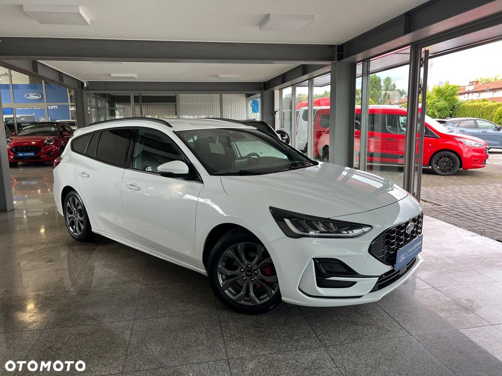 Ford Focus 1.0 EcoBoost mHEV ST-Line - 2