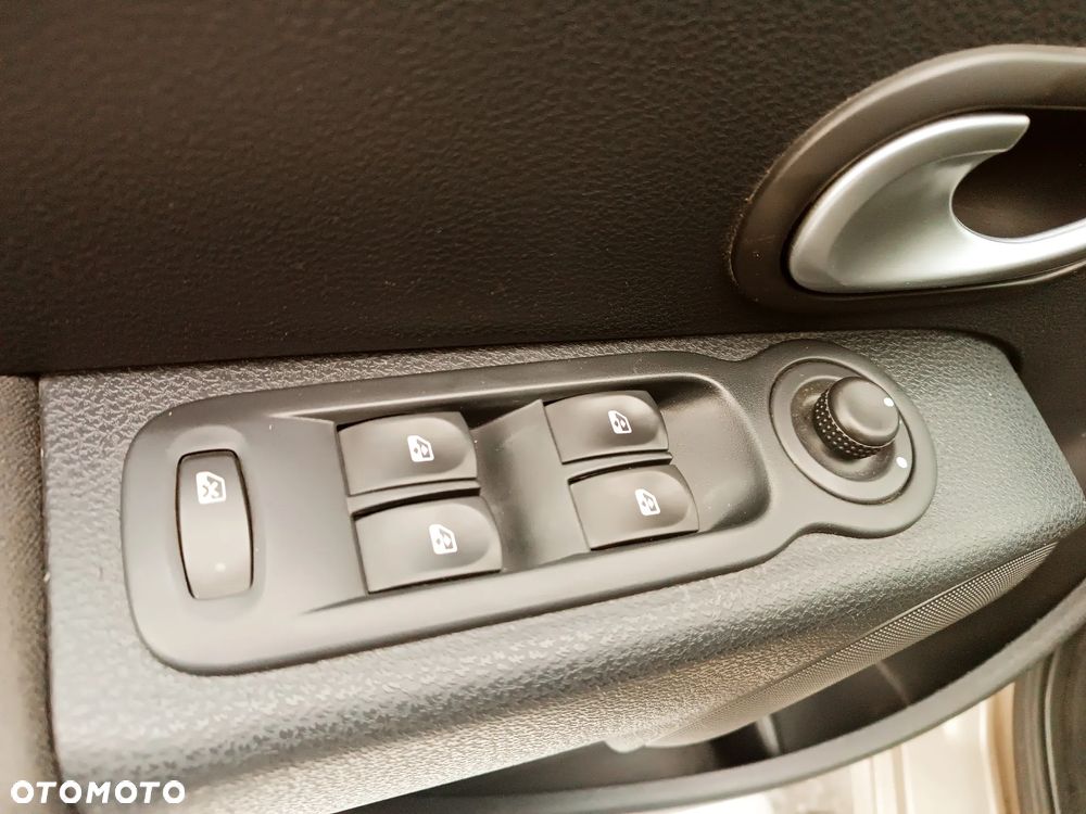 Renault Modus Grand 1.2 16V Night and Day - 31