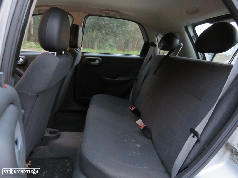 Opel Corsa C 1.2 55Cv de 2003 - Peças Usadas (9589) - 7