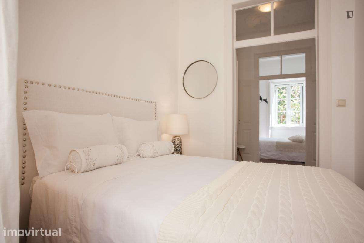 Apartamento com 3 quartos - localizado em Princípe Real Lisbon - Grande imagem: 5/26
