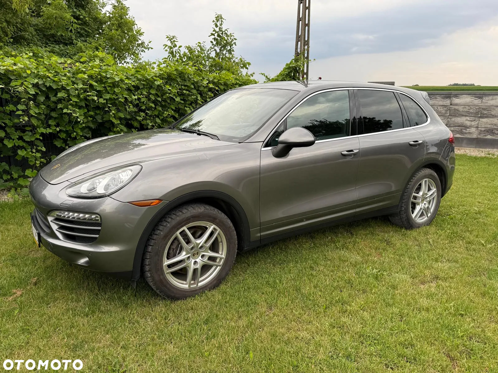 Porsche Cayenne Standard - 3