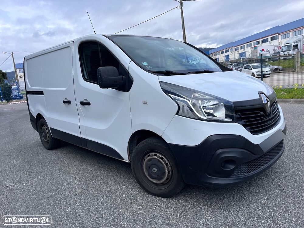 Renault Trafic - 1