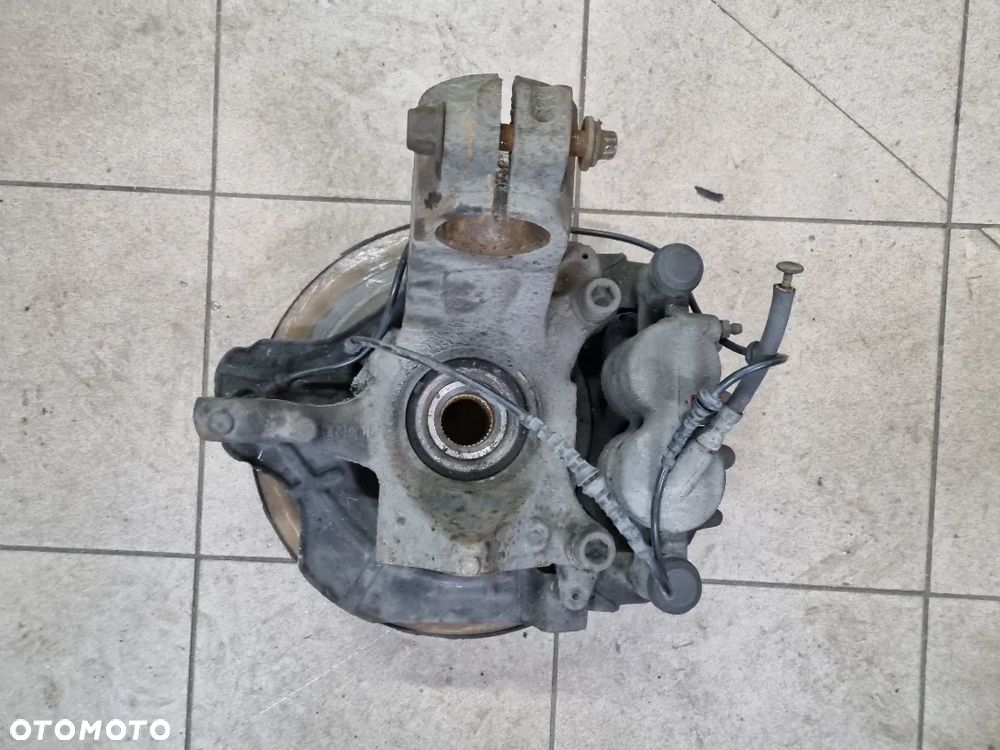 PIASTA ZWROTNICA ZACISK LEWA PRAWA PRZÓD 16" 5X130 DUCATO JUMPER BOXER  06+ - 2