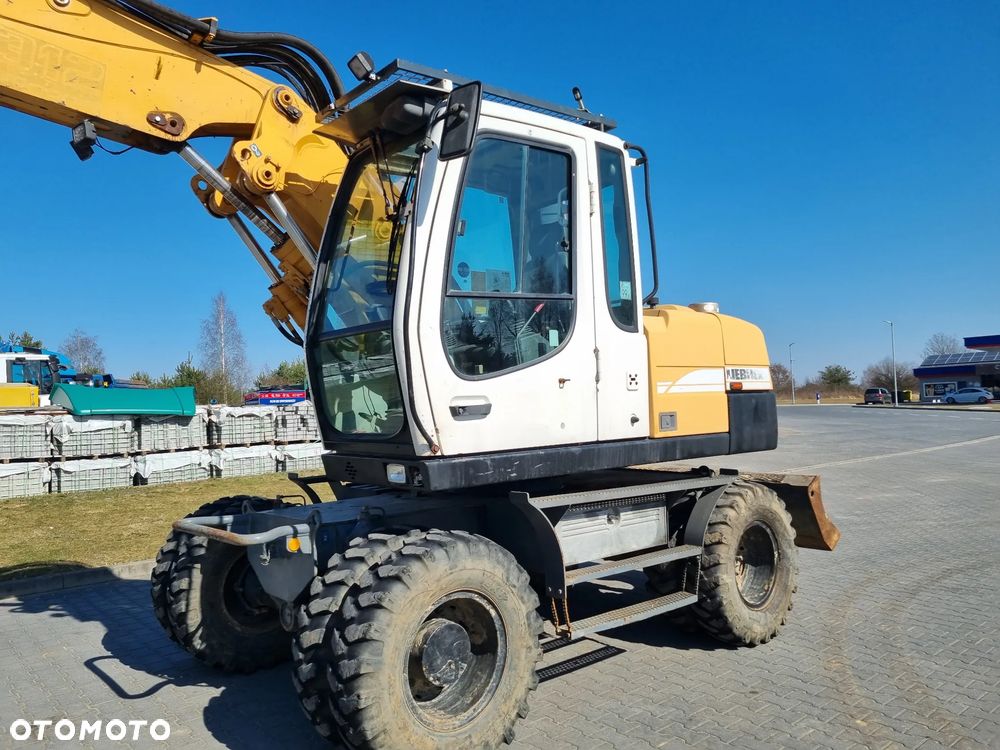 Liebherr 312 - 2