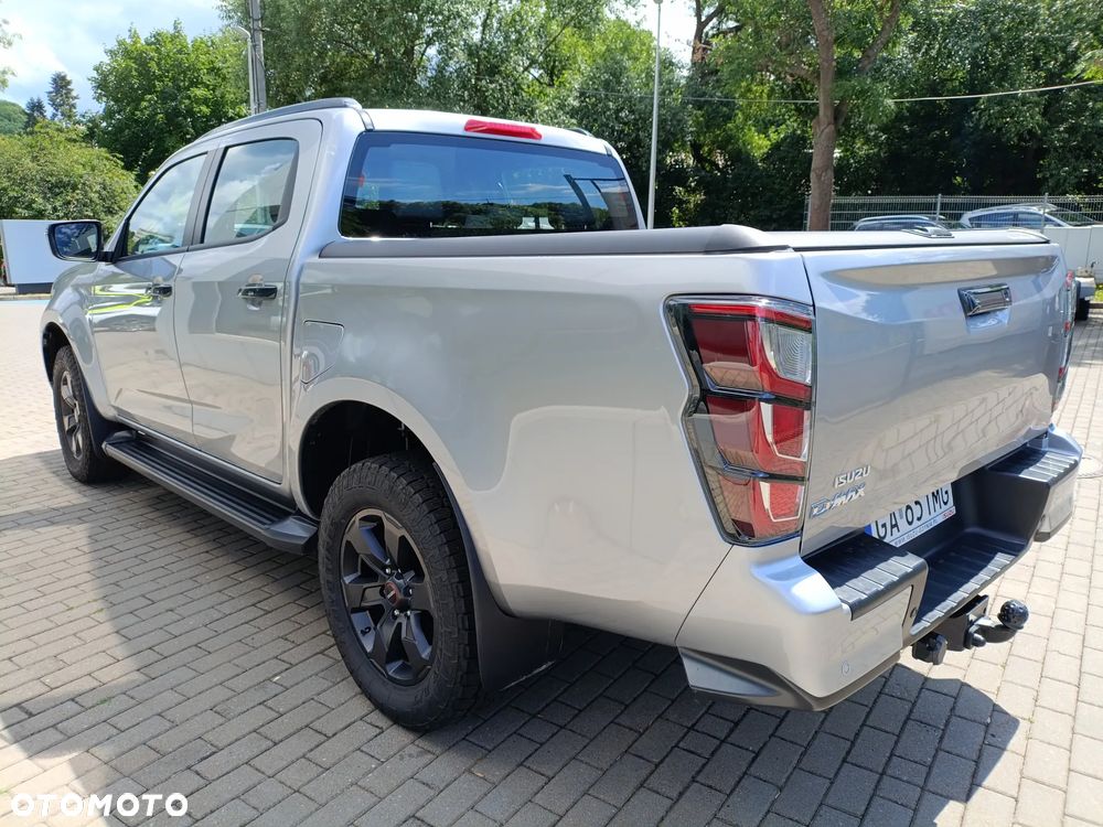 Isuzu D-Max 1.9 DC LSE - 4