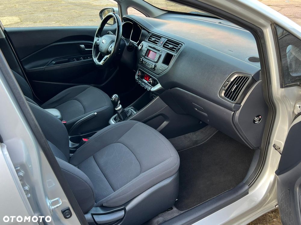 Kia Rio 1.4 CRDI Spirit - 15