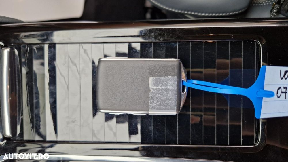 Volvo S60 T5 AWD R-Design - 17