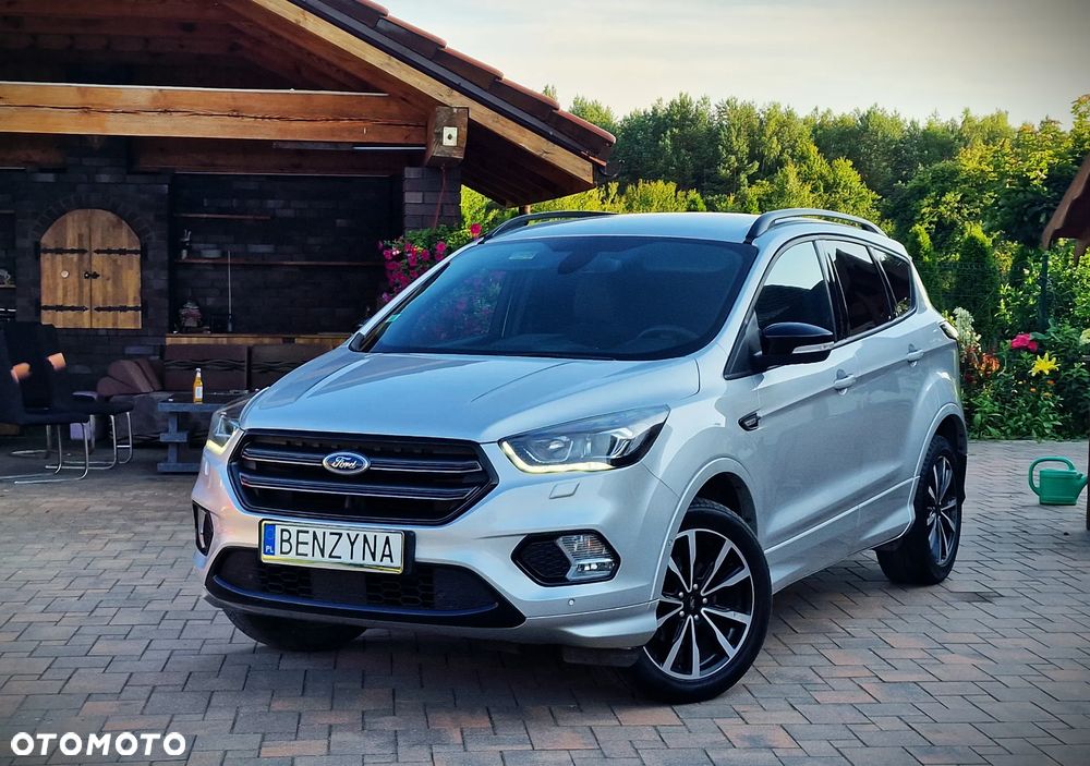 Ford Kuga 1.5 EcoBoost FWD ST-Line - 2