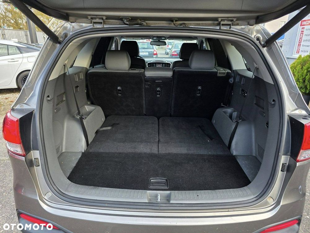 Kia Sorento - 36