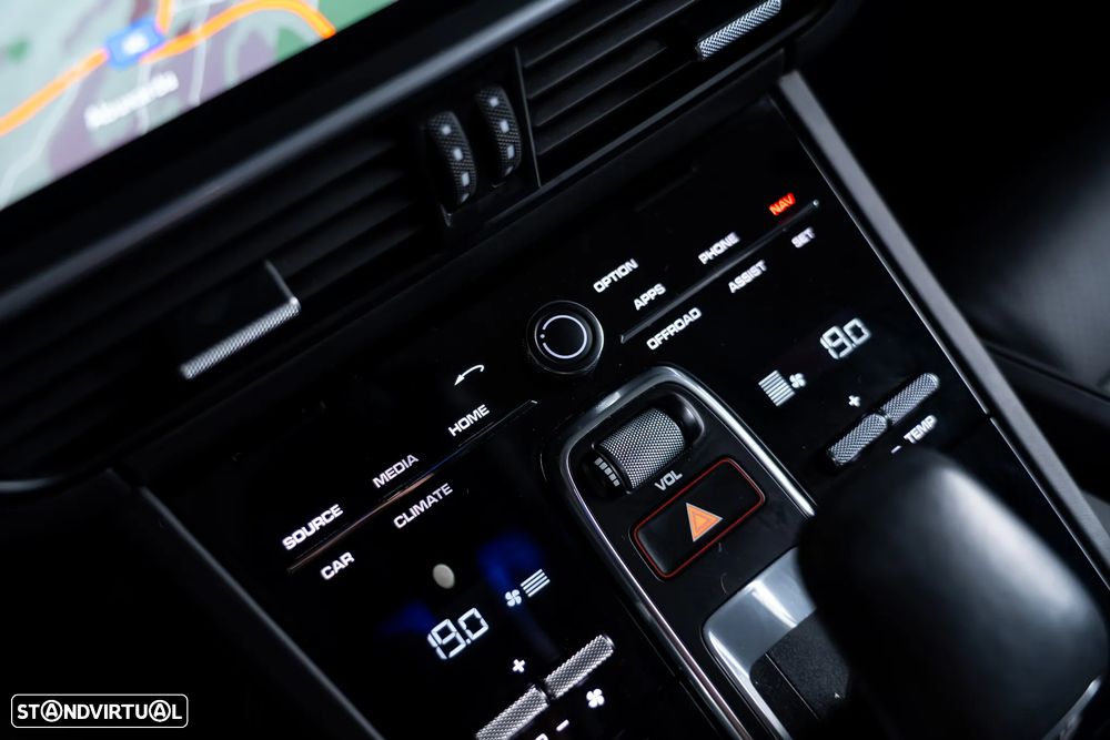 Porsche Cayenne Coupé - 25