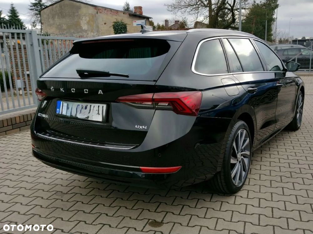 Skoda Octavia 2.0 TSI 4x4 Style DSG - 2