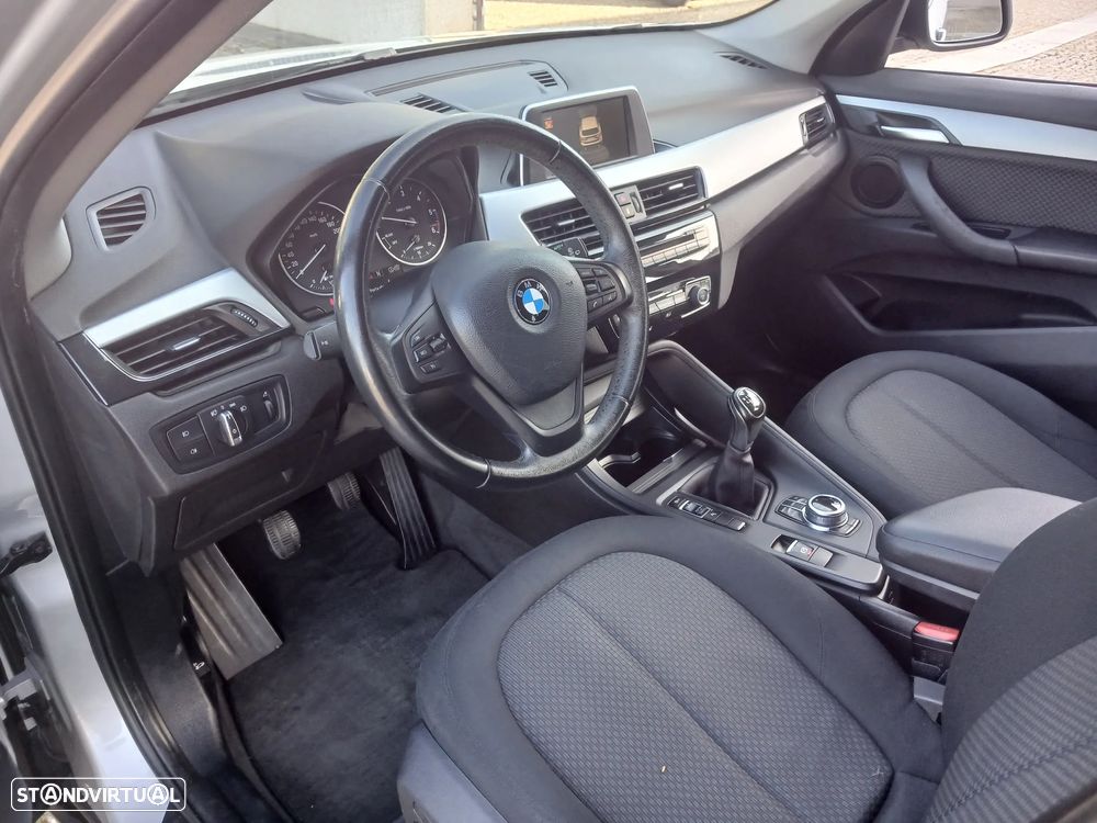 BMW X1 16 d sDrive Line Sport - 22