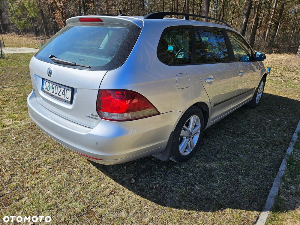 Volkswagen Golf 1.6 TDI DPF BlueMotion Technology DSG MATCH - 4