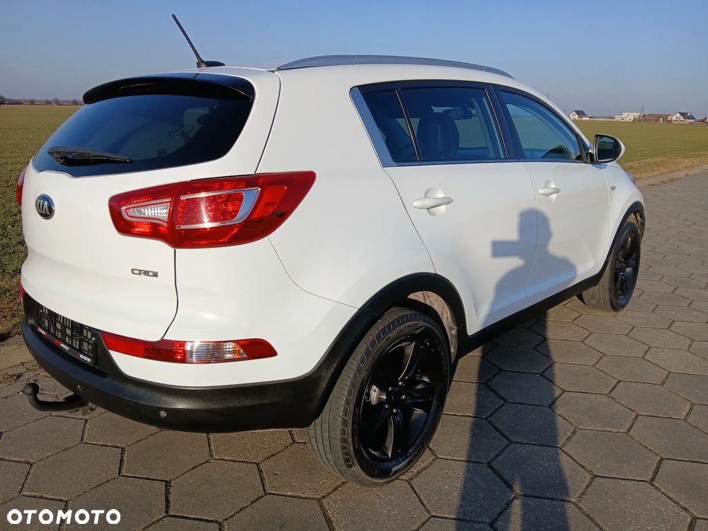 Kia Sportage 1.7 CRDI 2WD ISG Dream-Team Edition - 35