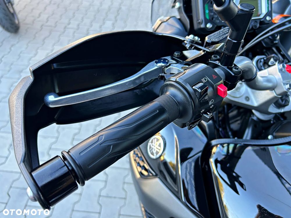 Yamaha Super Tenere - 19