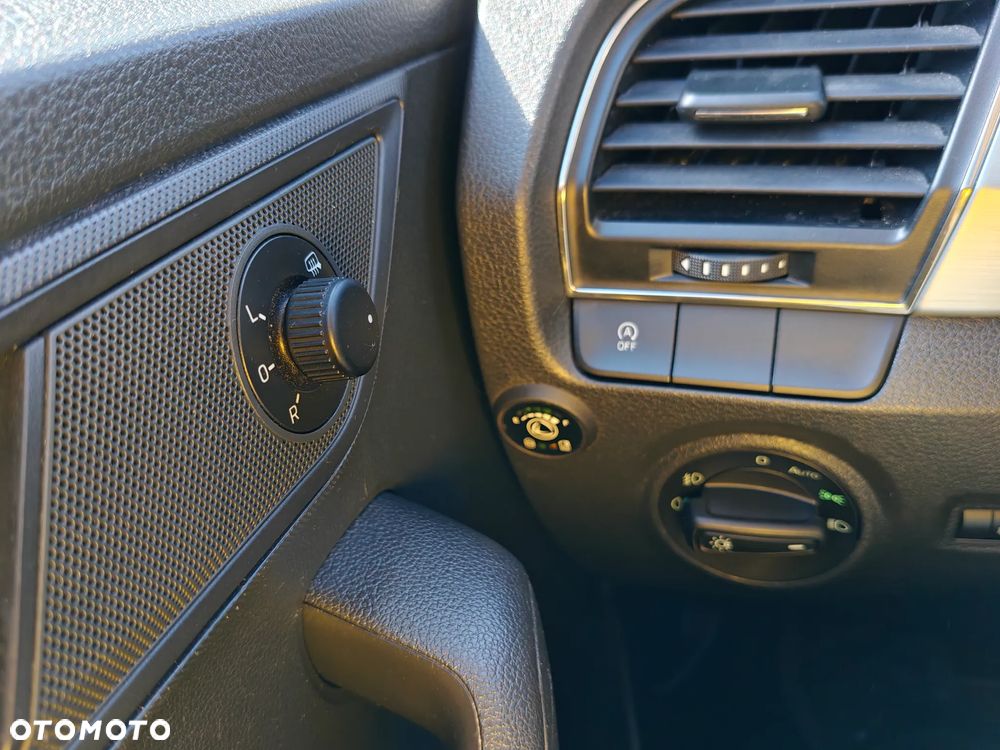 Skoda Fabia 1.0 Ambition - 23