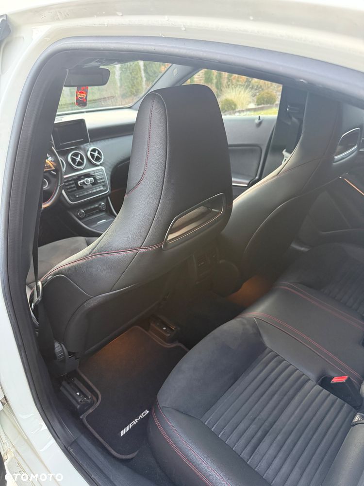 Mercedes-Benz Klasa A 250 7G-DCT SCORE - 25