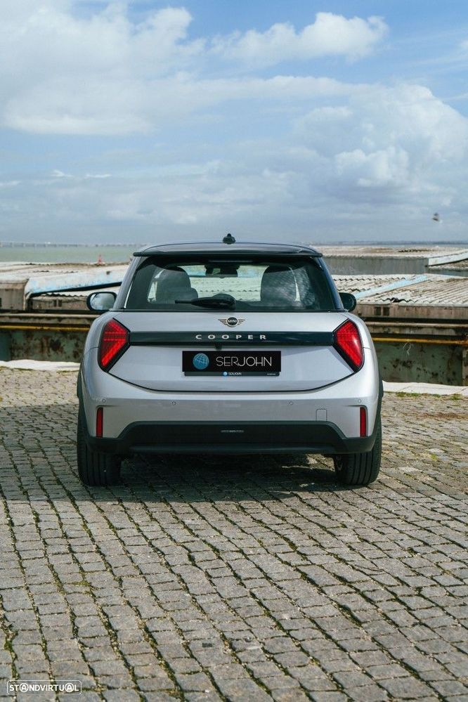 MINI 3 Portas Cooper C Essential - 3