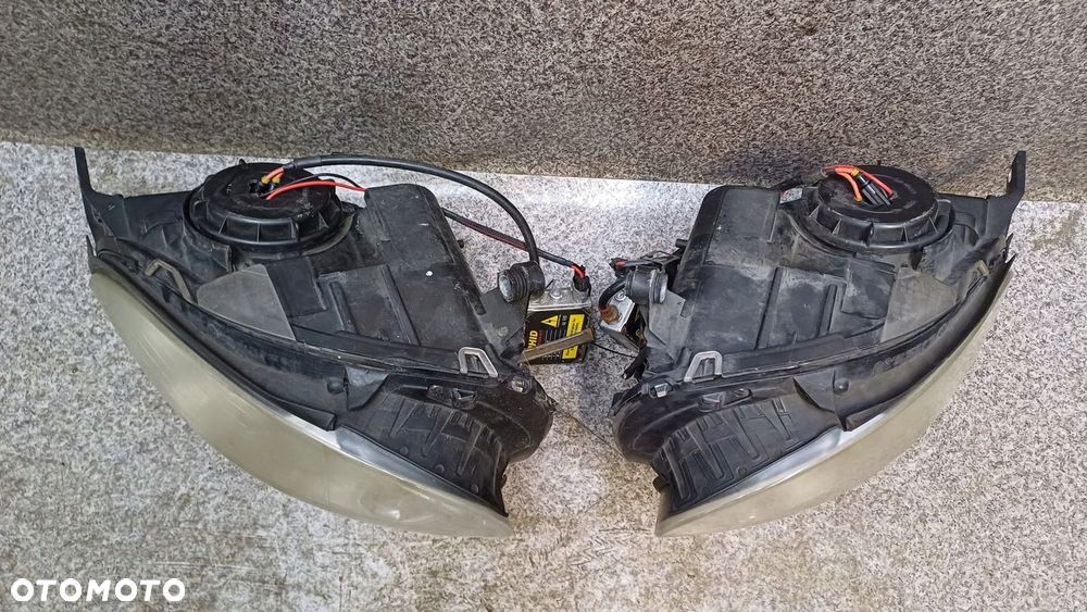 Mercedes W251 lampy lampa lewa prawa przod przednia Xenon V251 KPL - 5
