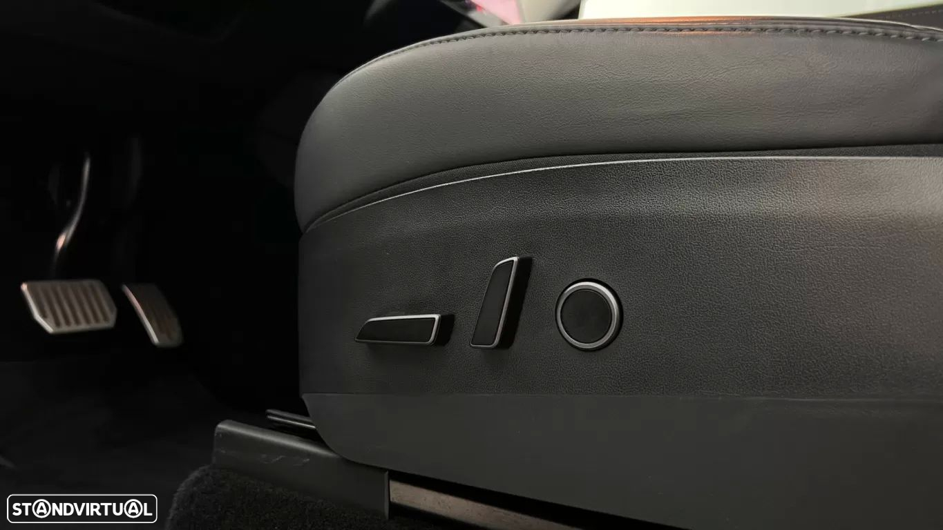 Tesla Model Y Tração Traseira - 24