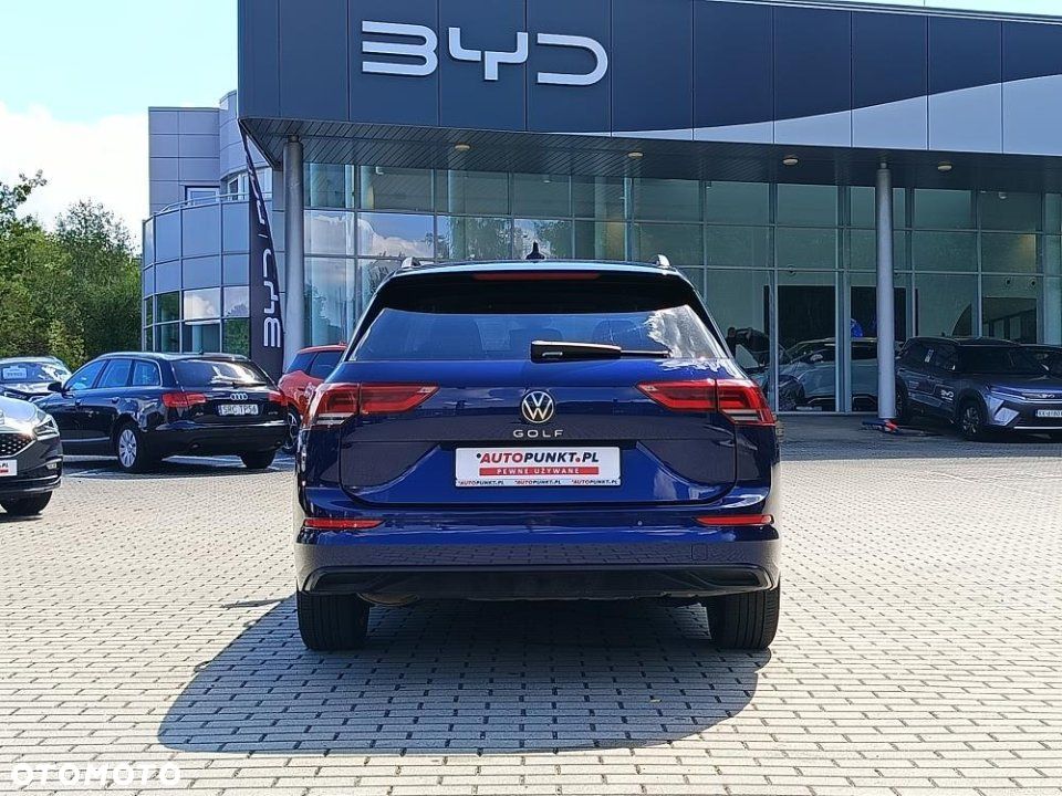 Volkswagen Golf - 4