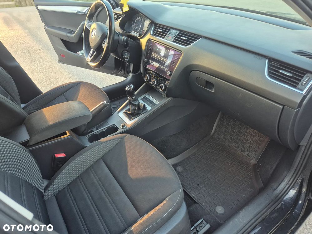 Skoda Octavia - 11