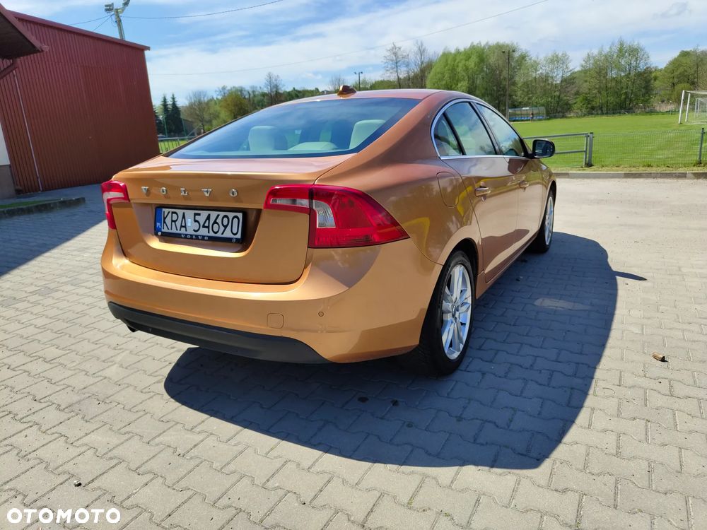 Volvo S60 - 5