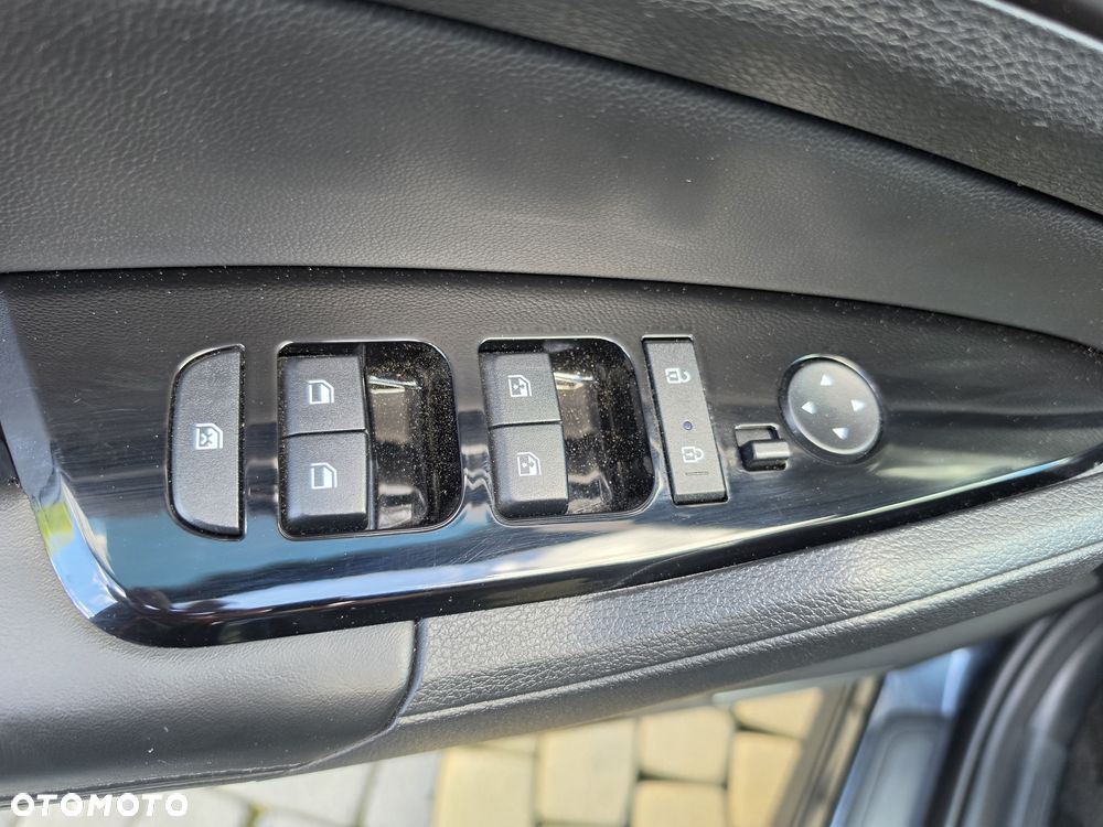 Kia Sportage - 25