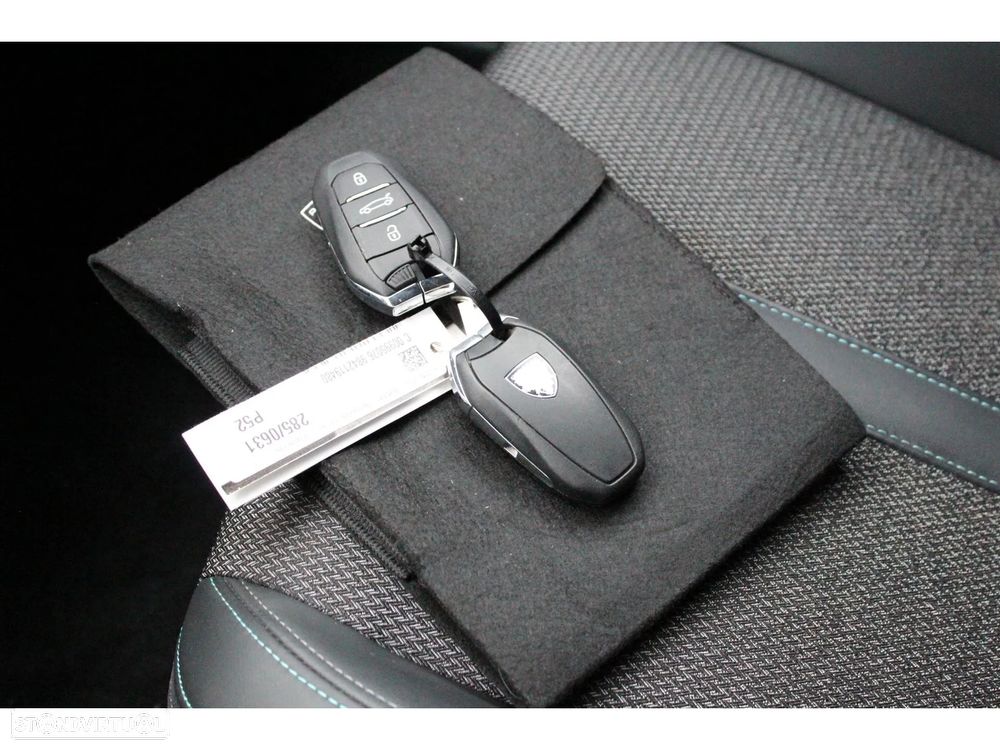 Peugeot 308 PureTech 130 EAT8 Allure - 20