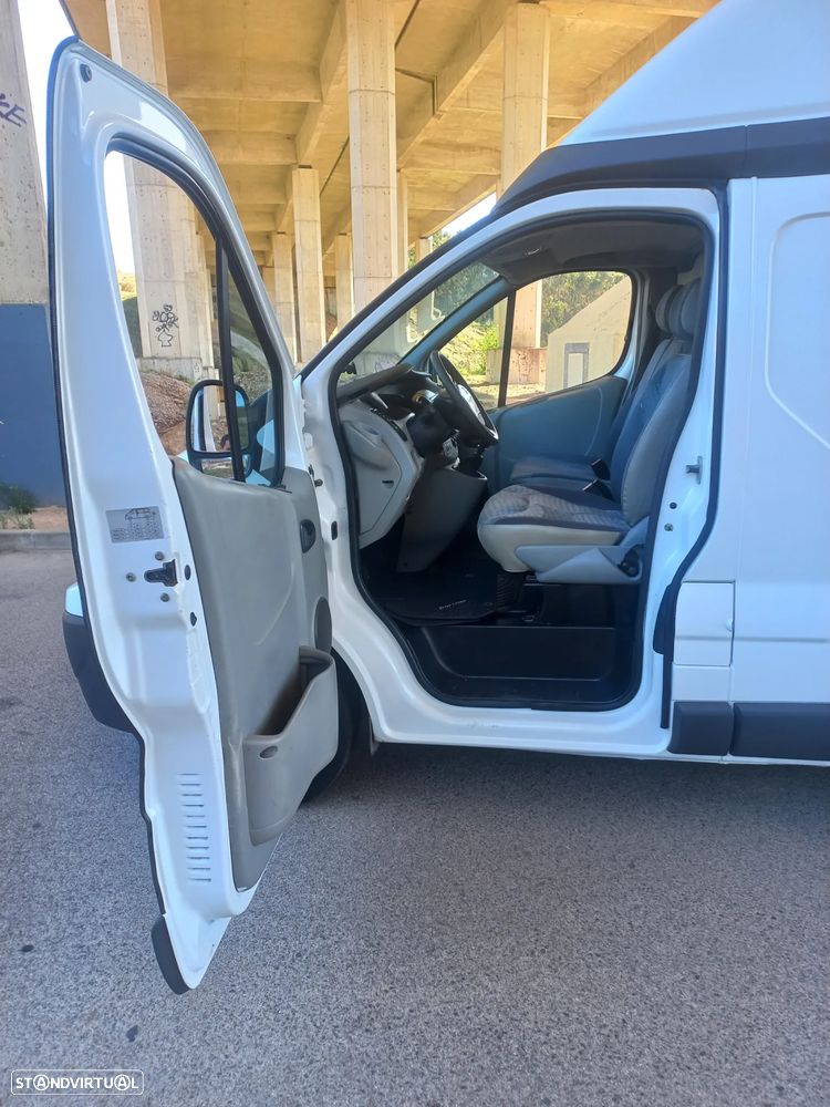 Renault Trafic 2.0 Dci teto alto - 6