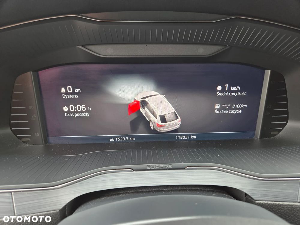 Skoda Superb 2.0 TDI SCR Style DSG - 11