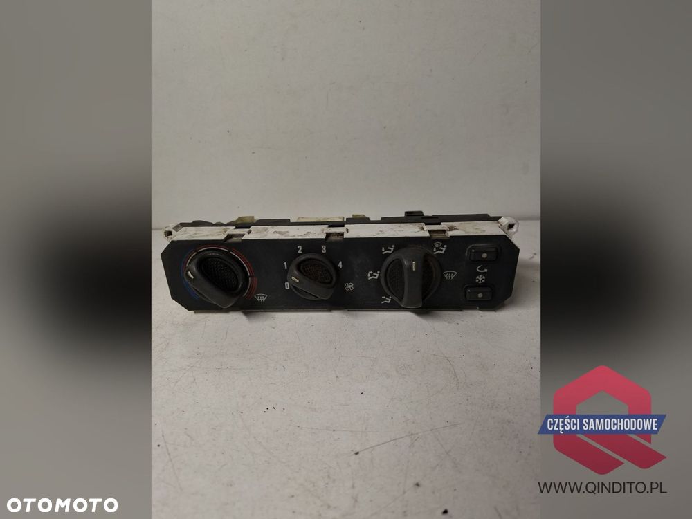 PANEL STEROWANIA KLIMATYZACJI IVECO STRALIS - 2