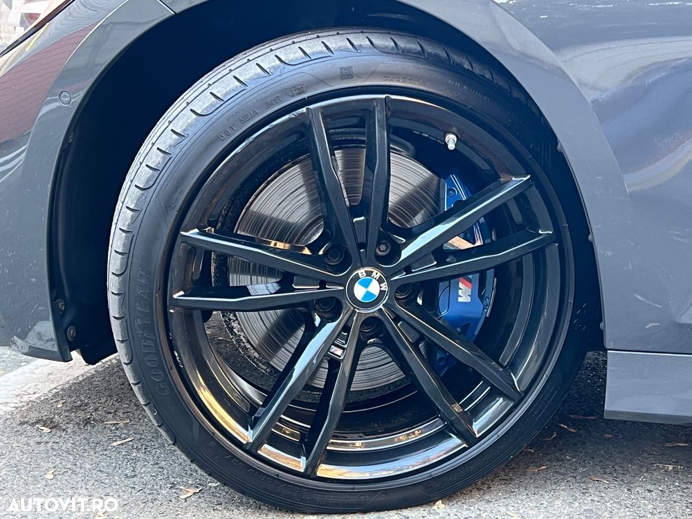 BMW Seria 3 320i Aut. M Sport - 23