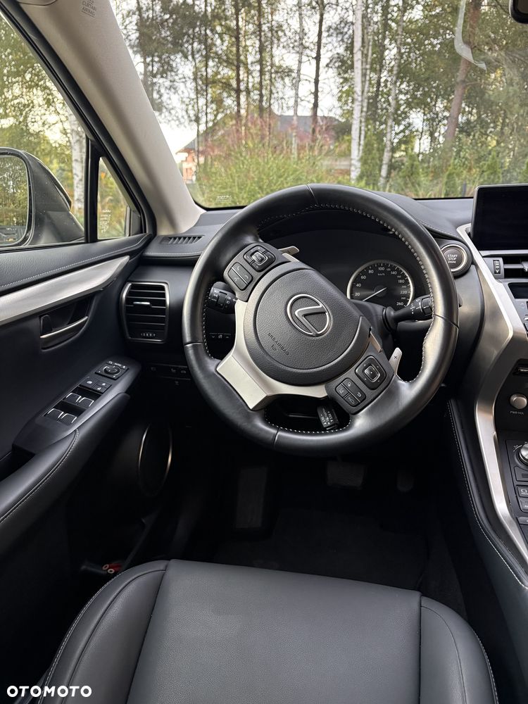 Lexus NX - 9