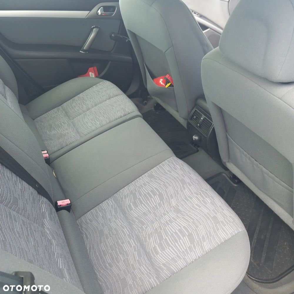 Peugeot 407 1.8 SR Komfort - 6