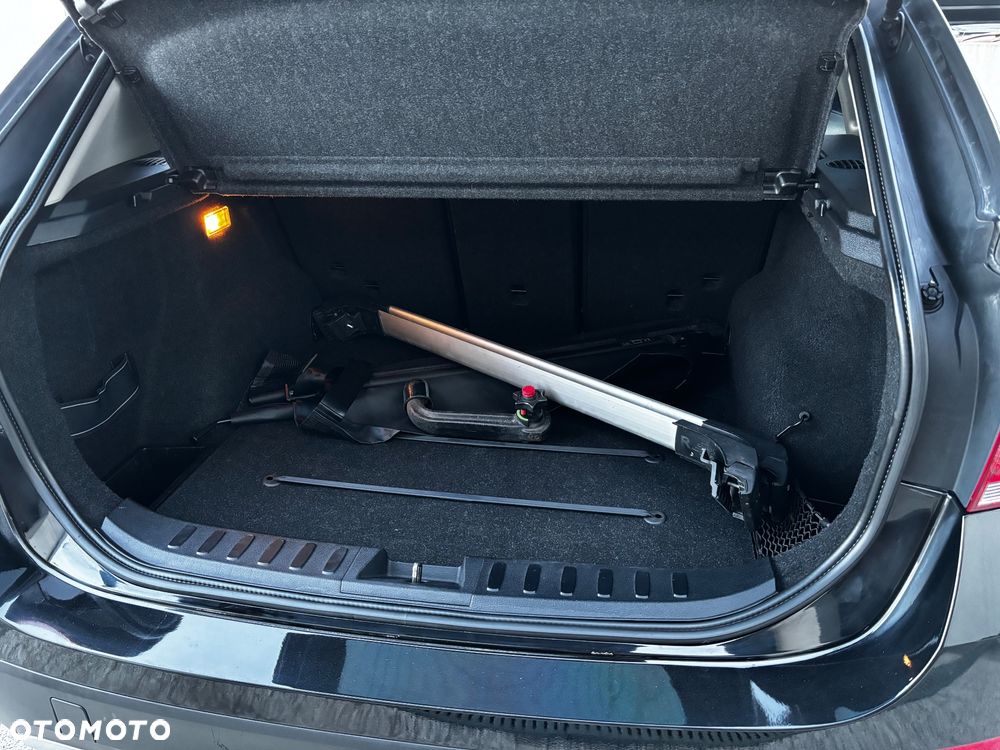 BMW X1 sDrive16d - 10