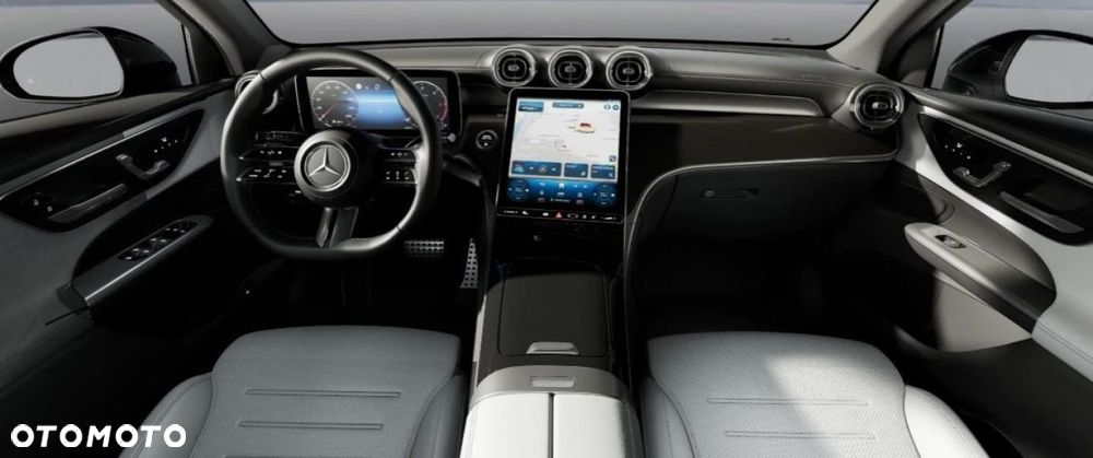 Mercedes-Benz GLC - 12