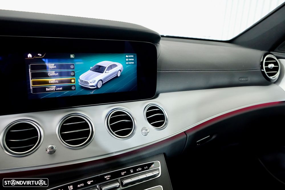 Mercedes-Benz E 300 de AMG Line 4Matic - 14