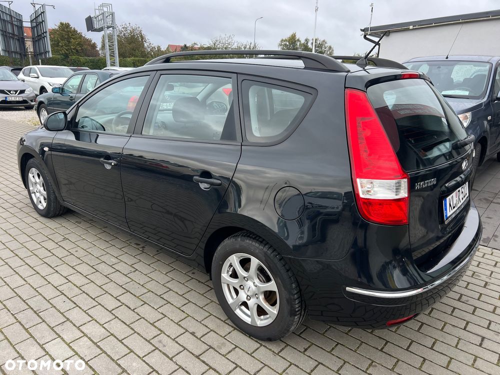 Hyundai i30 1.6 blue Style - 4