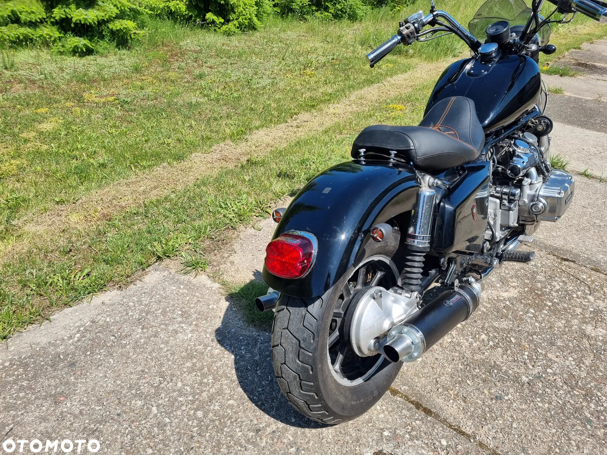 Honda GL - 5