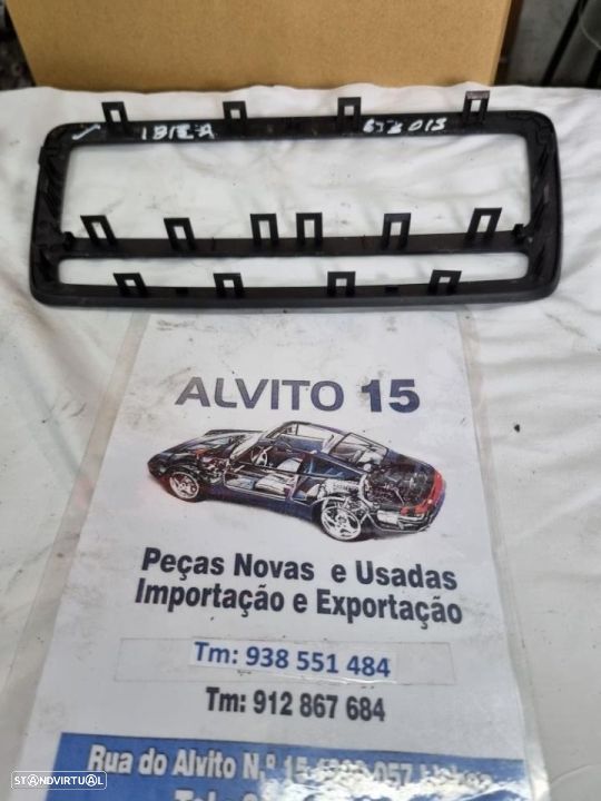 moldura do rádio Seat Ibiza 6j5 - 1