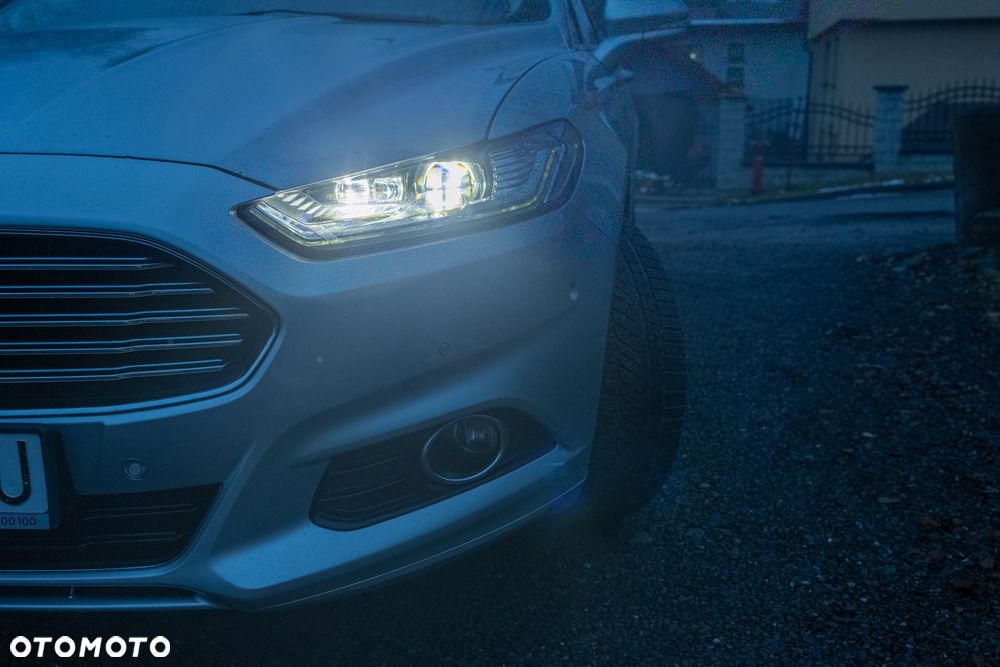 Ford Mondeo 1.5 EcoBoost Titanium - 38