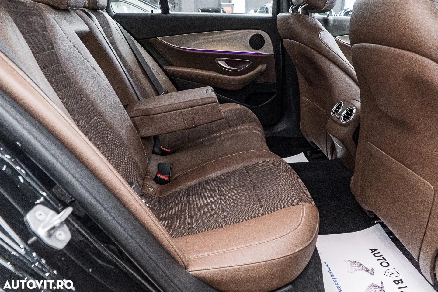 Mercedes-Benz E 200 d 9G-TRONIC Avantgarde - 8