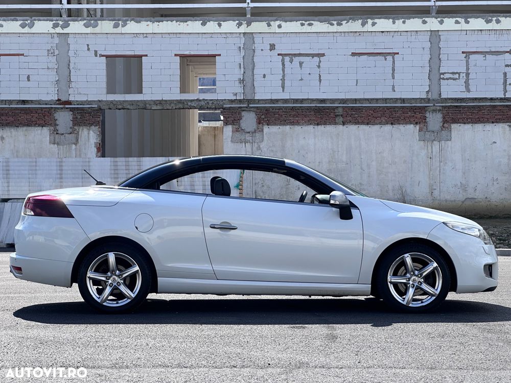 Renault Megane TCe 180 GT - 14