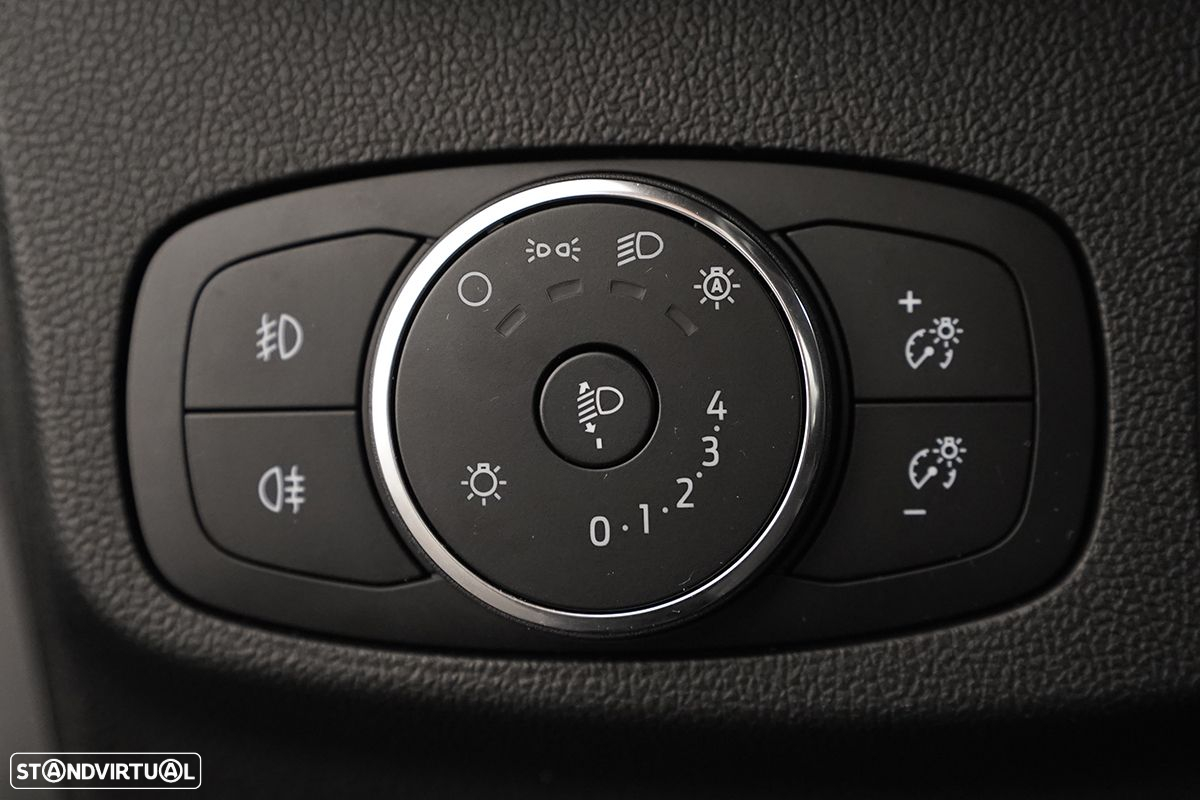 Ford Focus 1.0 EcoBoost MHEV ST-Line - 20