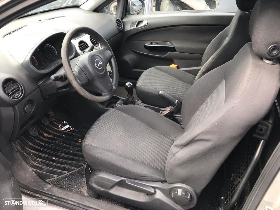 Opel Corsa D 1.3 CDTi Van 2008  - Para Peças - 7