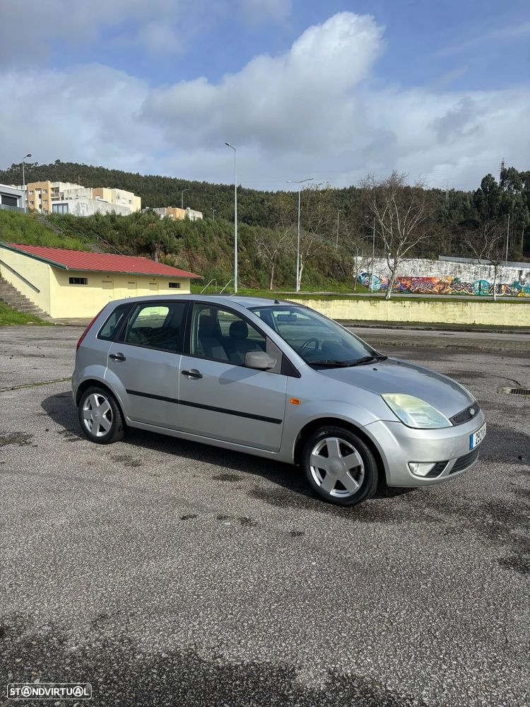 Ford Fiesta 1.25 Ambiente - 3